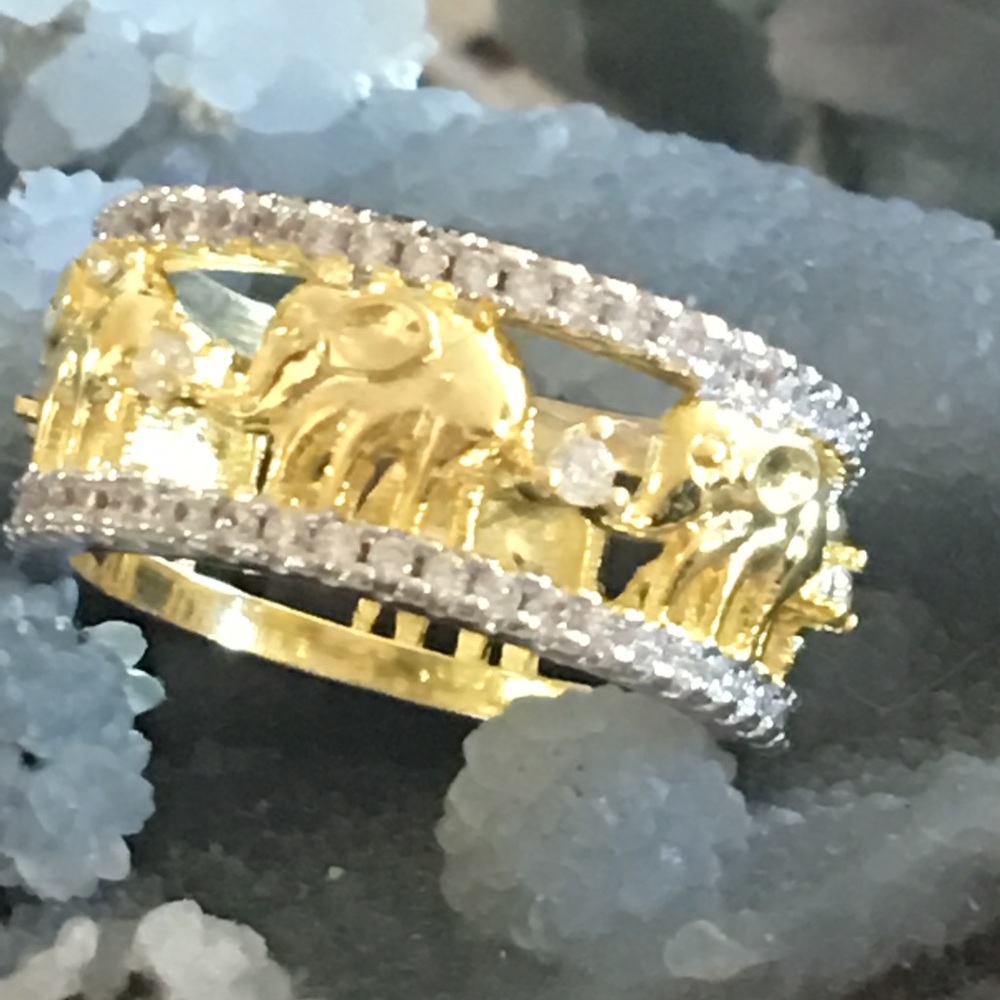 LUCKY ELEPHANT RING - Picture 3 of 6